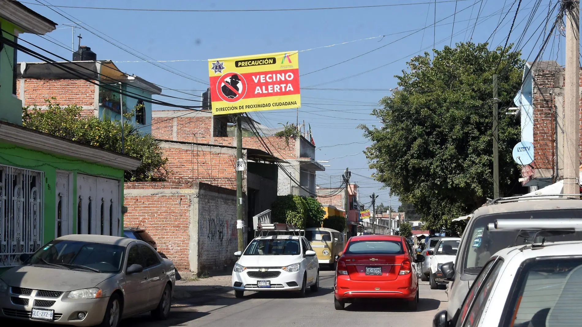 VECINOS PIDEN SEGURIDAD JESUS GTZ EL SOL DE IRAPUATO (1)